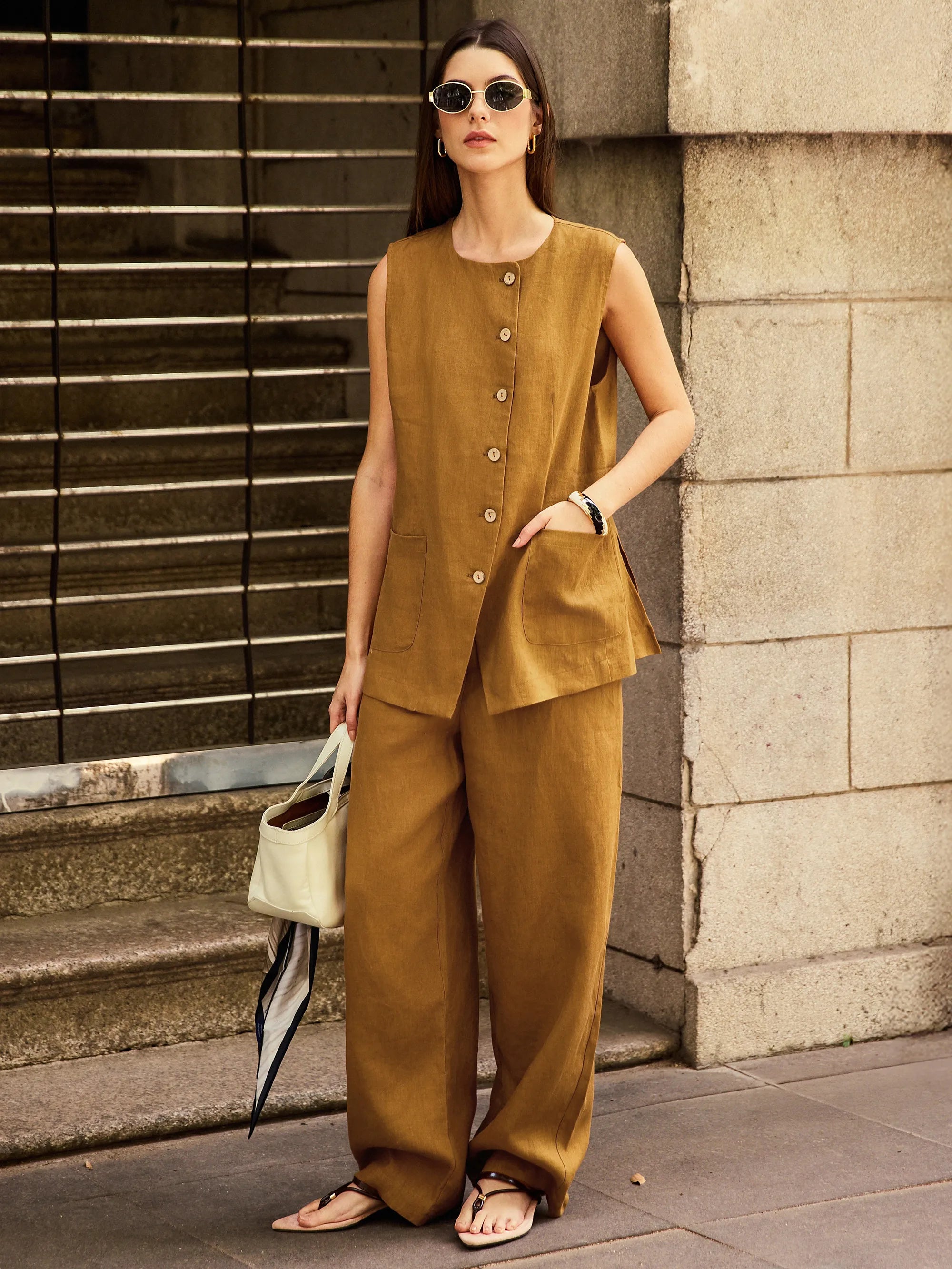 100% Linen Arc-Placket Button-Front Vest ELFRIDA