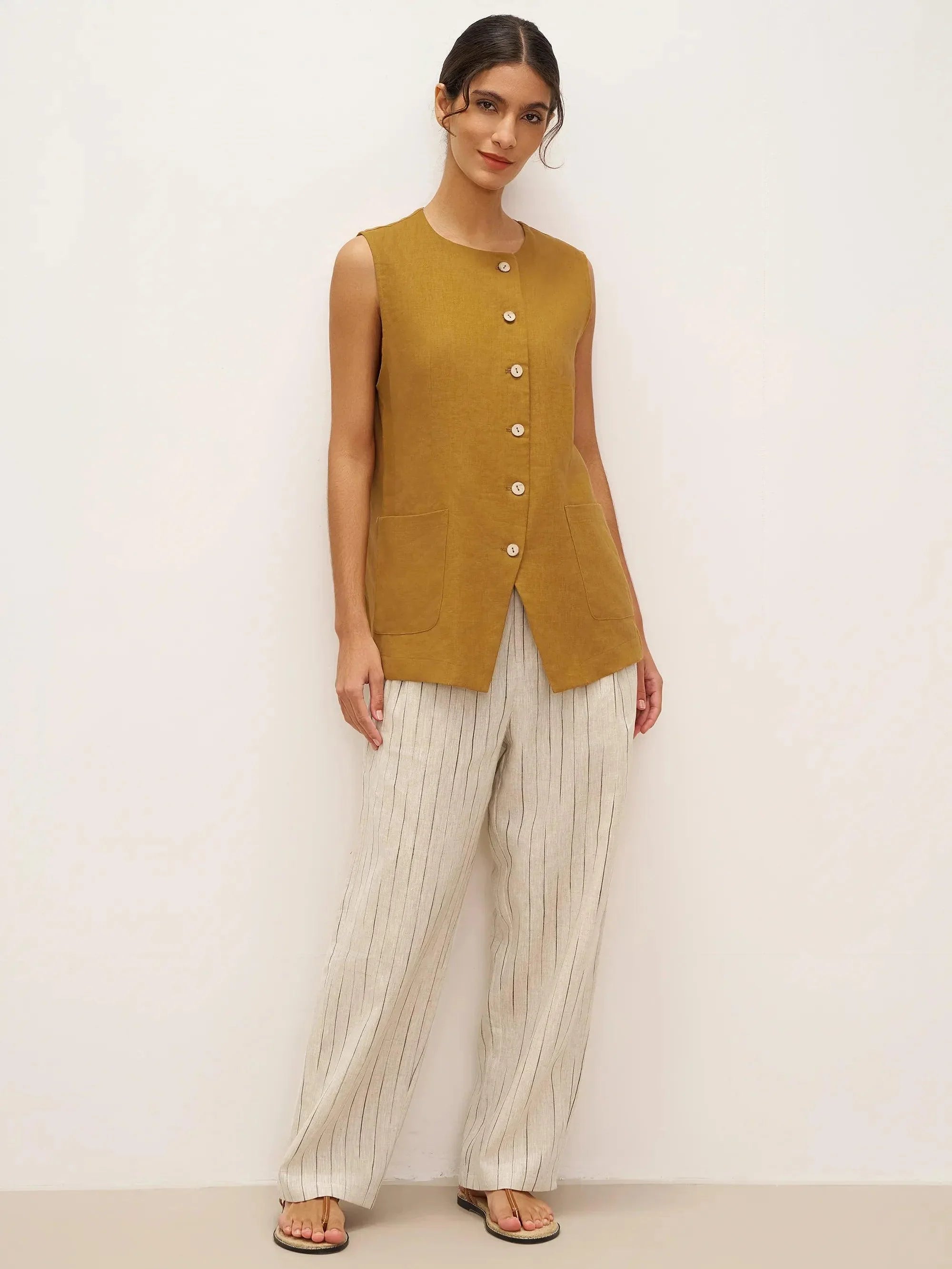 100% Linen Arc-Placket Button-Front Vest ELFRIDA