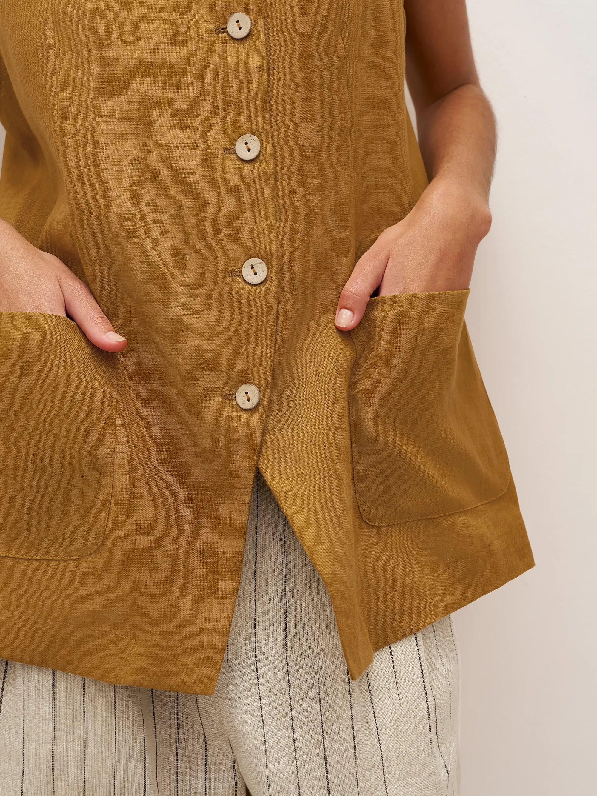 100% Linen Arc-Placket Button-Front Vest ELFRIDA
